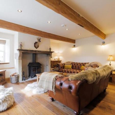 5 Star Cottage On The Green With Log Burner - Dog Friendly Austwick Ngoại thất bức ảnh