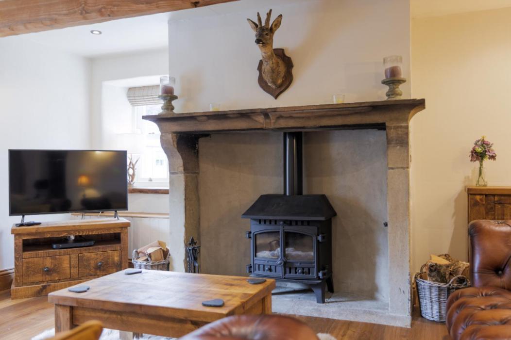 5 Star Cottage On The Green With Log Burner - Dog Friendly Austwick Ngoại thất bức ảnh